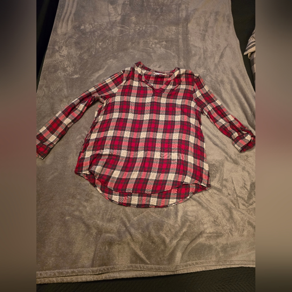 TimeTru Women's Dress shirt size Large 12-14